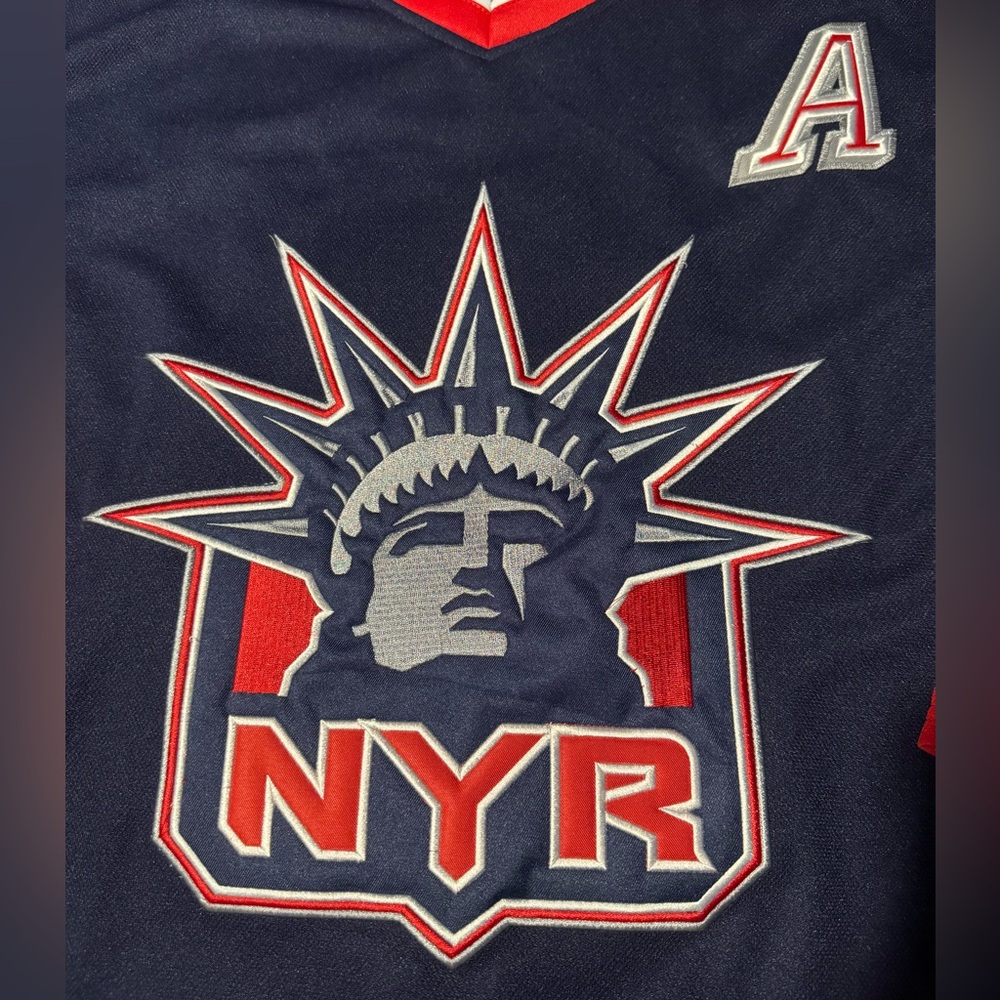 Marek Malik New York Rangers Jersey - Picture 3 of 5